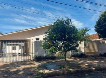 Casa · 139m² · 4 Quartos · 3 Vagas · Casa de alvenaria, laje, 4 quartos sendo 2 na edícula À VENDA no Jardim Monções III, próximo ao SPDC