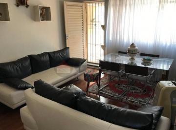 Foto 01 · Casa à venda em Sorocaba-SP, Centro, 2 quartos, 1 sala, 2 banheiros, 2 vagas de garagem.