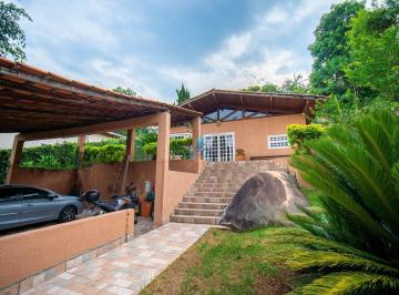 Casa · 255m² · 4 Quartos · 7 Vagas · EXCELENTE OPORTUNIDADE . Casa Térrea - 4 dorms -2 suítes o - Granja Viana - Carapicuiba/SP