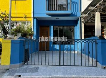 Casa · 70m² · 3 Quartos · 1 Vaga · Casa de Vila Reformada!!!