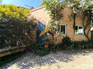 Casa · 335m² · 3 Quartos · 5 Vagas · Sobrado, Jardim Leonor - São Paulo