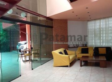Casa · 430m² · 4 Quartos · 8 Vagas · Casa à venda na Vila Sônia com 4 suítes e 8 vagas
