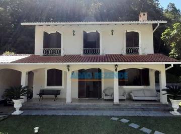 36be29a45c68e8e1b46581572e282d95821d99dc · Casa com 5 dormitórios à venda, 350 m² - Comary - Teresópolis/RJ
