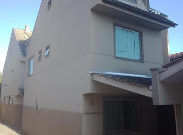 Casa de 3 quartos, Curitiba · Sobrado Uberaba - 03 q 02 suites -1 vg 143m2