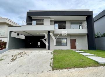 Foto 01 · Casa de luxo em condomínio: 4 quartos, 4 suítes, 3 salas, 6 banheiros, 4 vagas de garagem, 350m2 em