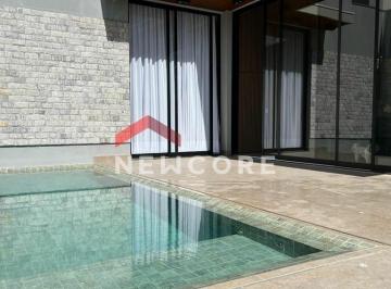 Casa · 230m² · 3 Quartos · 4 Vagas · Casa em  Avenida Vereador Carlito Cordeiro - Jardim Botânico - Uberlândia/MG