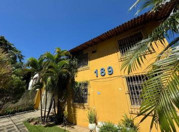 Comercial de 11 quartos, Salvador · Casa no bairro da Pituba com 11 quartos, ideal para empresas, clinicas ou morar.,.