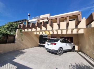 Casa · 158m² · 3 Quartos · 2 Vagas · DUPLEX MOBILIADO NO RECANTO DA LAGOA