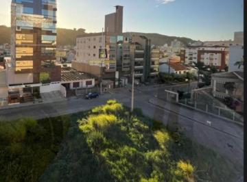Apartamento de 3 quartos, Laguna · Lindo apto no mar grosso