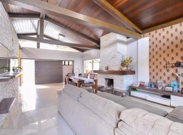 Casa · 441m² · 4 Quartos · 6 Vagas · Casa à venda, 4 quartos, 1 suíte, 6 vagas, Mercês - Curitiba/PR