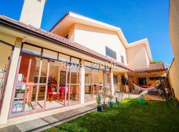 Casa · 267m² · 5 Quartos · 4 Vagas · Sobrado de Rua com Quintal e 5 quartos à venda, 267 m² - Seminário - Curitiba/PR