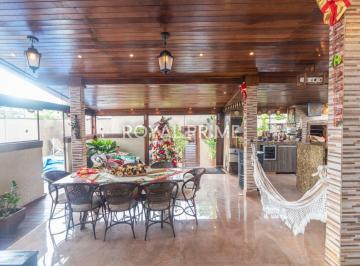 Casa · 420m² · 4 Quartos · 4 Vagas · Casa Térrea de Rua com Edícula, Piscina e 4 suítes à venda, 420 m² - Santa Felicidade - Curitiba/PR