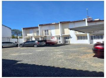 437c6f7095fc920ab2524dde5464b8f7.jpg · Apartamento 2 quartos, com sala de estar/jantar, cozinha
