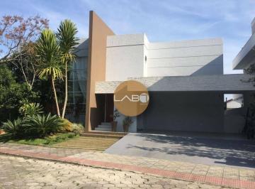 b679783486ef7dc195e62ca8e2cdf8b73819dd47 · Casa 5 dormitórios sendo 5 suítes em uma localização mais que privilegiada.