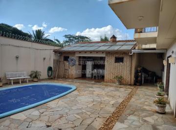 Casa · 450m² · 3 Quartos · 4 Vagas · Casa Padrão em São José do Rio Preto