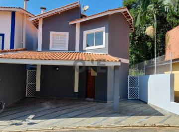 10759_ihQbfL47ET8zvhtf_107596624197544ab8_WY1YjIxMDYyY2Uy_o_wm.jpg · Casa com 4 dormitórios, sendo 1 suíte para venda na região Granja Viana - Cotia