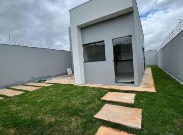 Casa de 3 quartos, Montes Claros · Linda casa térrea de três quartos com suíte no Bairro Mirante do Sol
