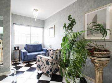 Apartamento · 62m² · 2 Quartos · 1 Vaga · Apartamento mobiliado à Venda com 62m², 2 dormitórios, sala 2 ambientes, 1 banheiro em Moema.