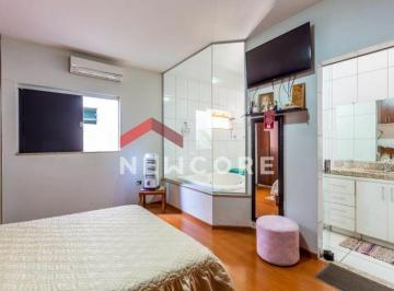Casa · 314m² · 3 Quartos · 4 Vagas · Casa em Rua Alagoas - Brasil - Uberlândia/MG
