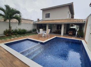 Casa de 4 quartos, Lauro de Freitas · Casa com piscina em cond. fechado!!