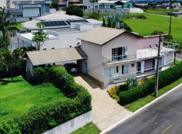 Casa de 2 quartos, Bragança Paulista · Casa térrea bem construída com muito espaço e conforto