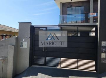 Casa · 110m² · 3 Quartos · 2 Vagas · Sobrado com 3 dormitórios, 1 suíte por R$910 mil em Atibaia, SP.