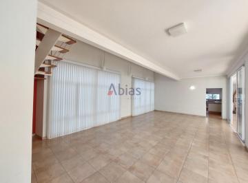 Casa · 488m² · 3 Quartos · 4 Vagas · Casa em Condomínio no Parque Faber Castell II, São Carlos