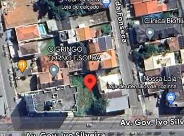 1 · Terreno de 671.5m² no bairro Capoeiras