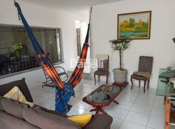 Casa · 251m² · 4 Quartos · 2 Vagas · Sobrado à venda, 4 quartos, 1 suíte, 2 vagas, São Gonçalo - Taubaté/SP