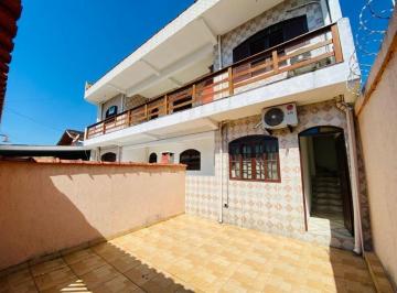 44902.jpg · Casa com 4 dormitórios próximo à praia no bairro Balneário Santa Eugênia