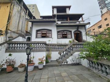 Casa de 4 quartos, São Paulo · Casa - Aclimação - 4 Quartos / Dormitórios - 5 Vagas - Venda / Compra / Aluguel