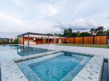 Casa · 1300m² · 6 Quartos · 4 Vagas · Quinta Baroneza Casa à venda 6 suítes