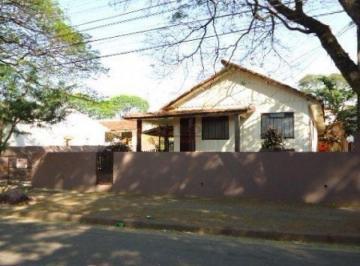 Casa · 266m² · 3 Quartos · 1 Vaga · VENDA | Casa, com 3 dormitórios em ZONA 06, MARINGA