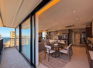 Apartamento · 161m² · 3 Quartos · 2 Vagas · Apartamento com 03 suítes venda Praia Brava Itajaí