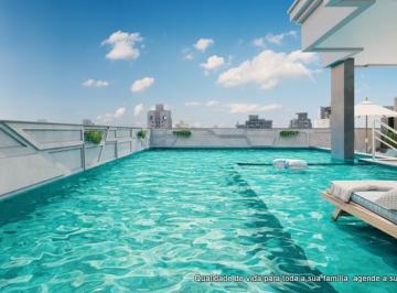 Apartamento de 2 quartos, Itapema · Apartamento próximo a Meia Praia, aproximadamente 380m do mar!