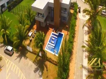 O lote fica em frente à essa casa · Casa beira mar no Condomínio Paraíso do Mar - Guarajuba. 6 suítes, com piscina e área gourmet, liter