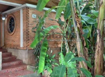 Casa · 269m² · 6 Quartos · 3 Vagas · Espaçoso Sobrado com Segurança 24 Horas