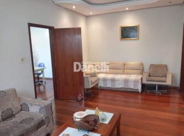 Casa · 180m² · 3 Quartos · 2 Vagas · Sobrado à venda, 3 quartos, 1 suíte, 2 vagas, Jardim Ana Emília - Taubaté/SP