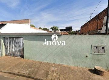 Casa · 143m² · 3 Quartos · 3 Vagas · Casa à venda, 3 quartos, 1 suíte, 1 vaga, Universitário - Uberaba/MG