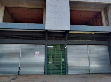Comercial · 300m² · 2 Quartos · 4 Vagas · Prédio Comercial à Venda – Av. Zélia de Lima, Boituva/SP