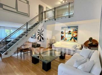 Apartamento · 210m² · 3 Quartos · 2 Vagas · Oportunidade Única: Deslumbrante Apartamento Duplex nos Jardins