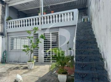 Casa · 84m² · 4 Quartos · 6 Vagas · 04 dormitórios, 06 vagas