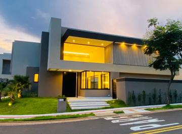 71fdc7d63c3f37511689245c4ad5be21db7d3980 · Sobrado de luxo em condomínio!