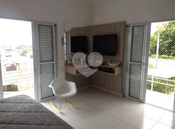 Área de Serviço · Condomínio com 3 quartos à venda em Colinas do mosteiro de itaici - SP