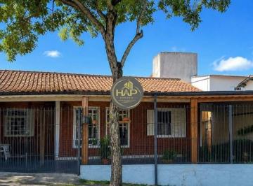 Casa · 135m² · 3 Quartos · 3 Vagas · VENDO Casa com 3 quartos podendo um ser suíte con 135m² em Valinhos - SP