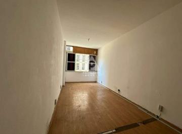 Comercial · 30m² · Sala comercial á venda no centro.