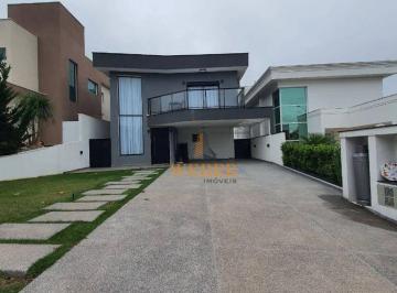 be59bbd327d681d4b2c0c27e989820c9af0690e4 · Casa no Condomínio Santa Adelia