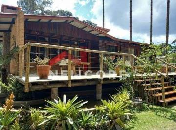 Casa · 1240m² · 5 Quartos · 3 Vagas · Casa em Av Pedro Paulo - Descansópolis - Campos do Jordão/SP