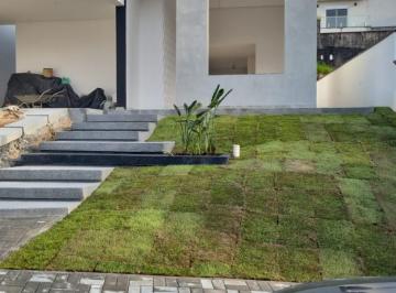 Casa de 3 quartos, Mogi das Cruzes · CASA TÉRREA COM PISCINA 3 SUÍTES CONDOMÍNIO ARUÃ BRISAS MOGI DAS CRUZES -SP