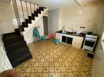Casa · 140m² · 3 Quartos · Sobrado 3 dormitórios, 2 banheiros e 1 vaga para moto na Vila Diva